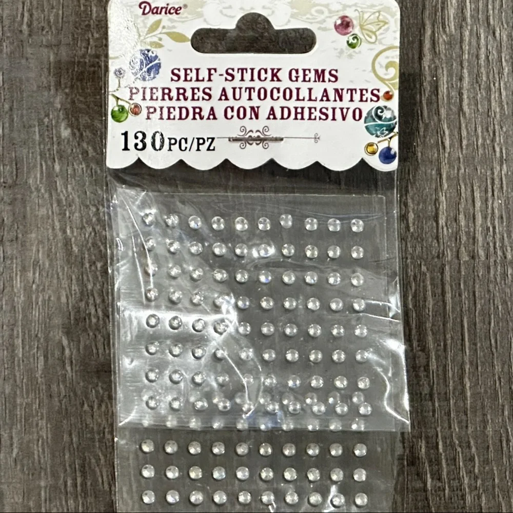 💞 New Pack of 130 Self-Stick Gems Self-Adhesive Crafting Embellishments